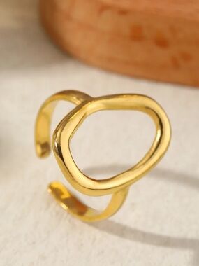 Gold Open Wave Ring - Women's Fashion Jewelry